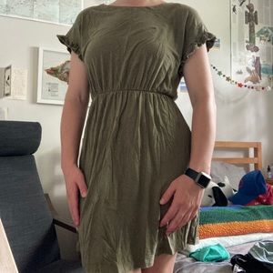 H&M green linen blend dress